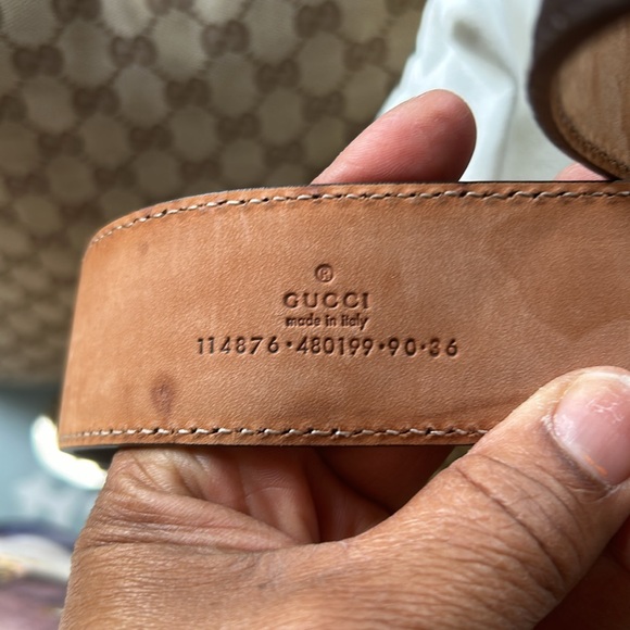 Gucci Brown Leather Belt with Gold Buckle full length 105cm. - Picture 3 of 6